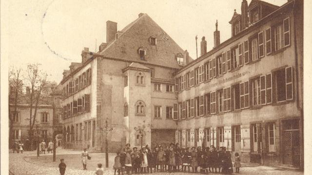 Couvent des Soeurs Clarisses - Annexion V. 1900 Archives Municipales